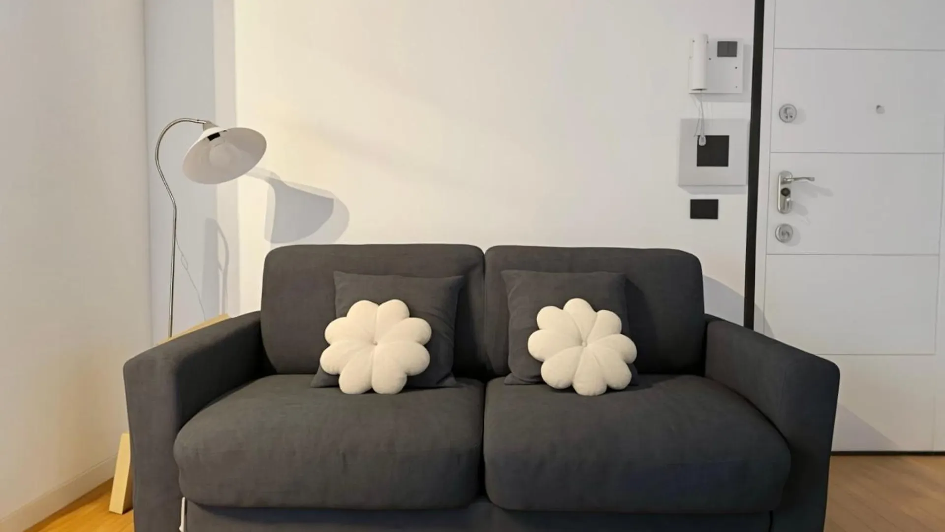 Apartment Homeby, Casa Cristina Milan